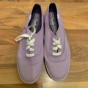 Size 8 Women’s Light Purple Keds